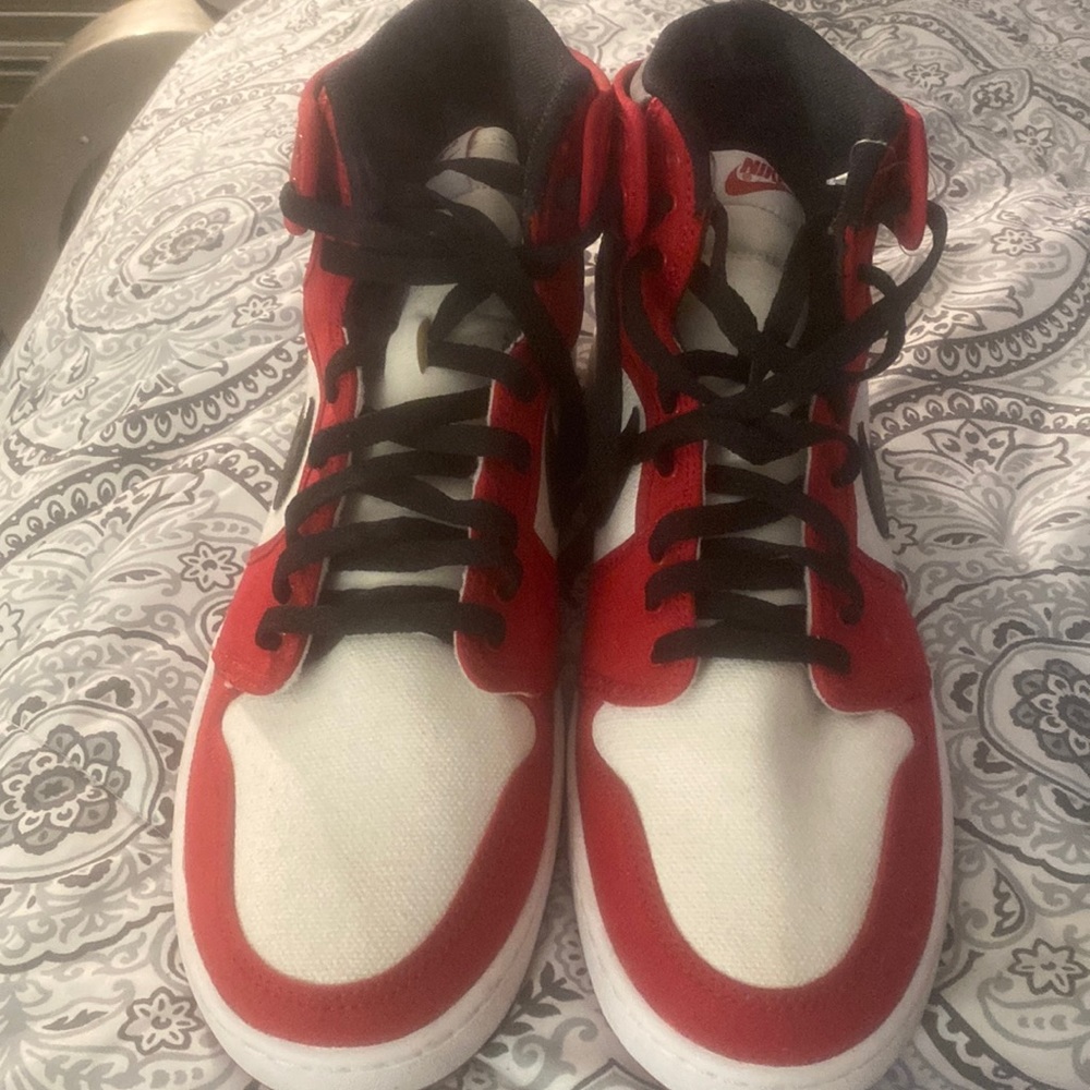 jordan 1s brand new